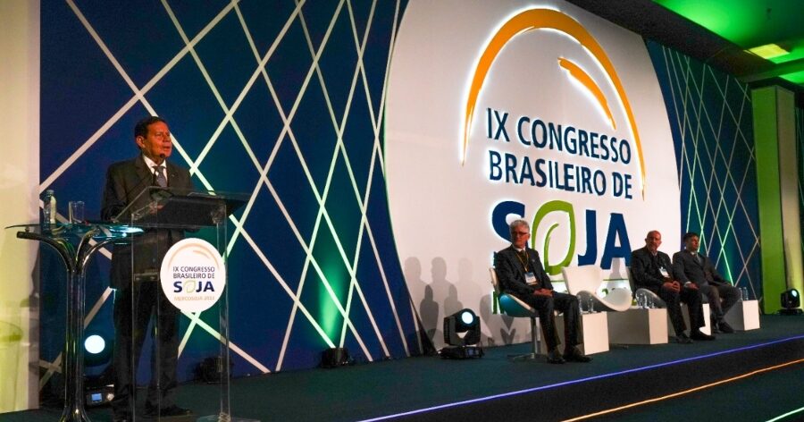 Vice-presidente Mourão abre congresso destacando papel da ciência