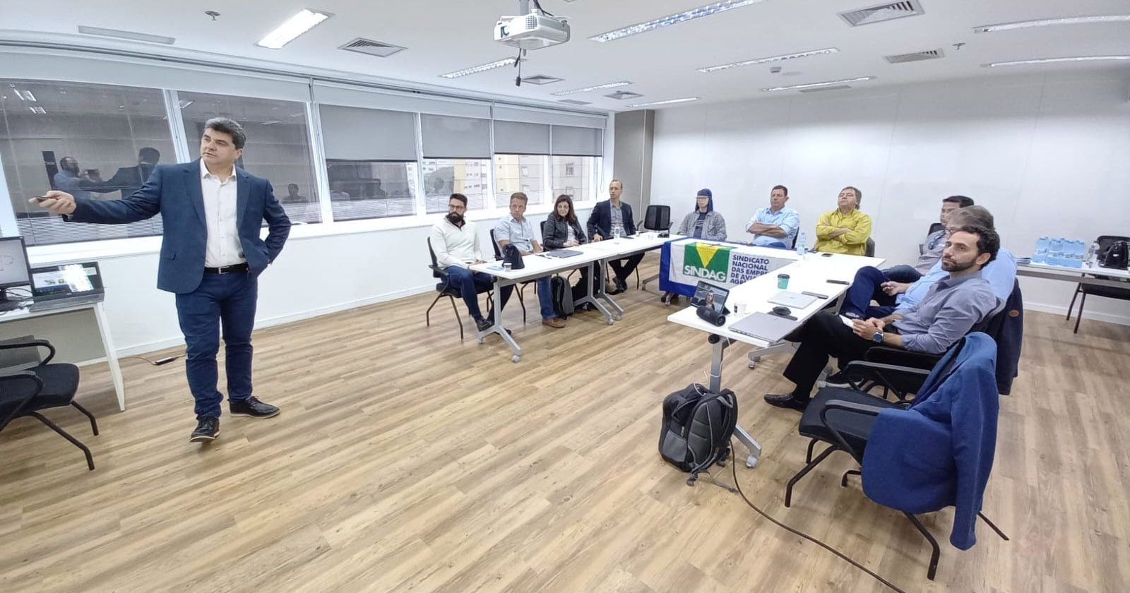 Sindag define planejamento do setor aeroagrícola para 2023/25