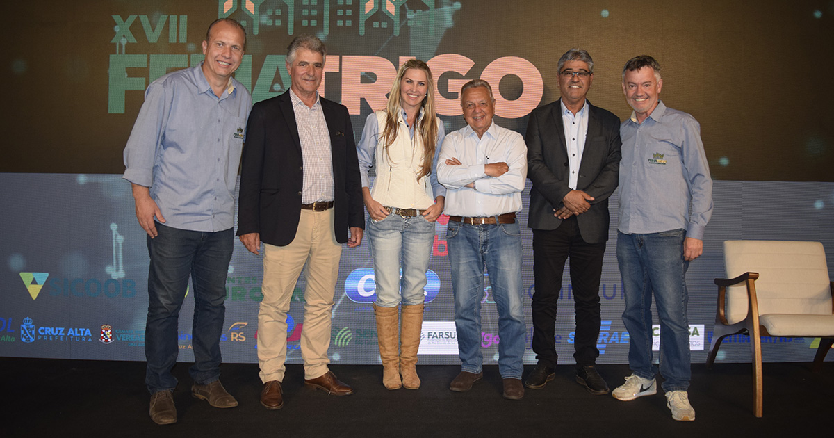 Abertura Oficial dos Eventos Técnicos XVII Fenatrigo Agrotecnologia contou com Ex-Ministro Roberto Rodrigues